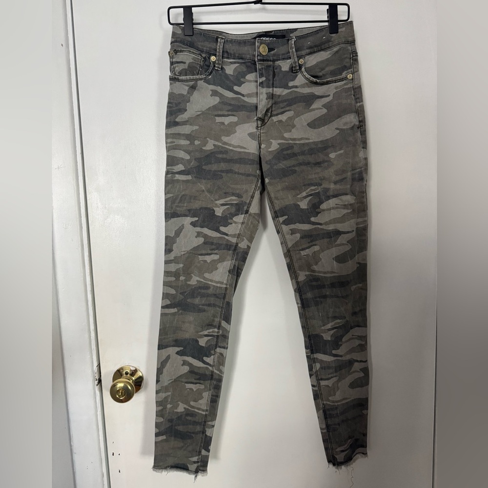 Express Camouflage Ankle Pants